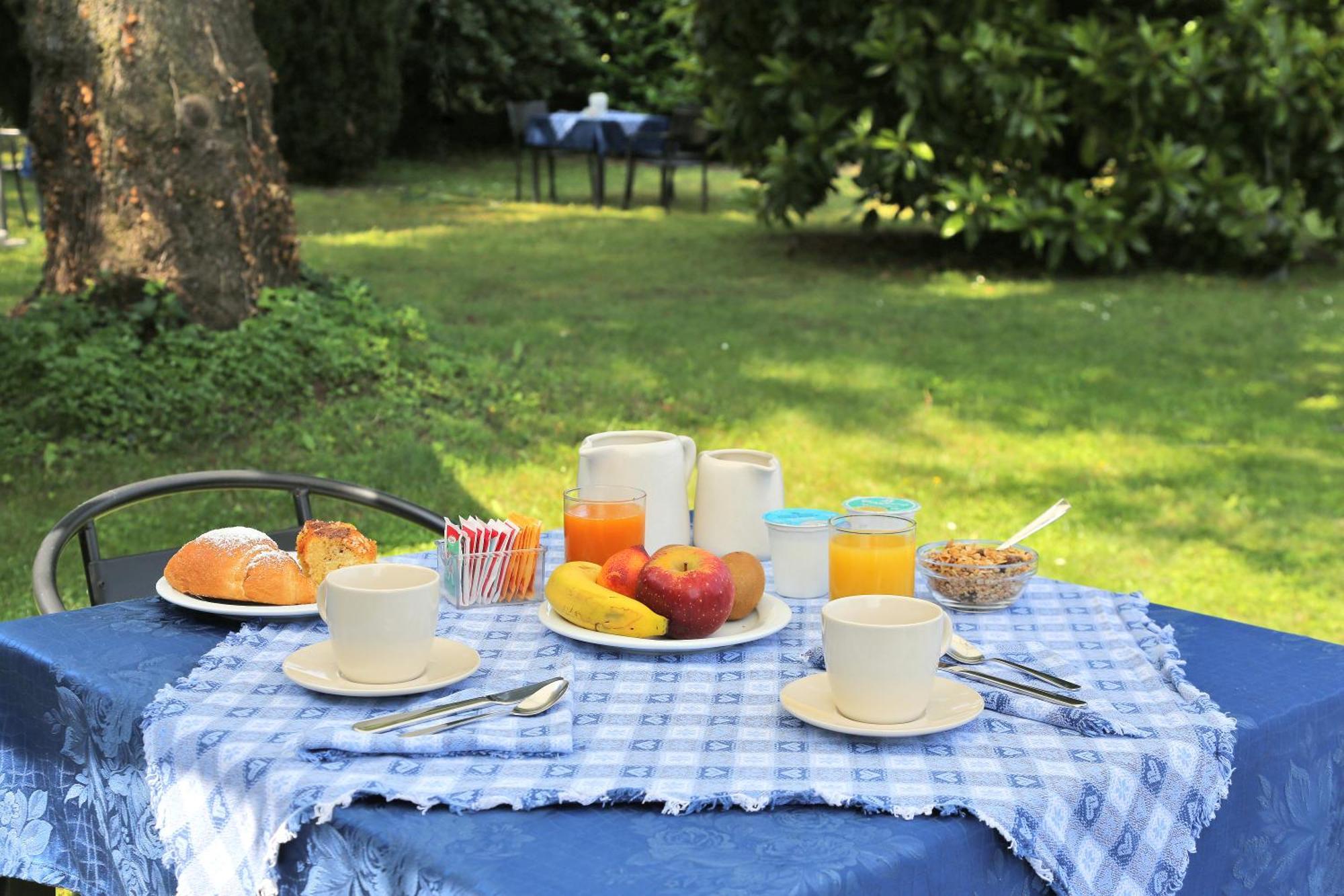 Relais Bb Pacengo Bed & Breakfast Lazise Exterior photo