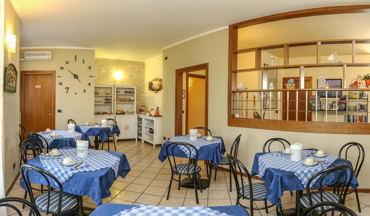Relais Bb Pacengo Bed & Breakfast Lazise Exterior photo